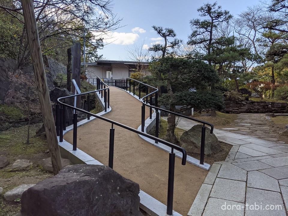 新潟県 出雲崎町 良寛記念館 良寛と夕日の丘公園 ドライブ旅 Com